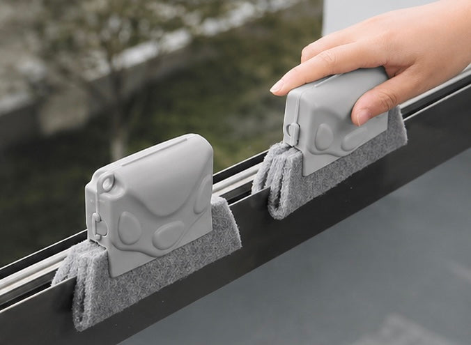 Gap Cleaning Brush